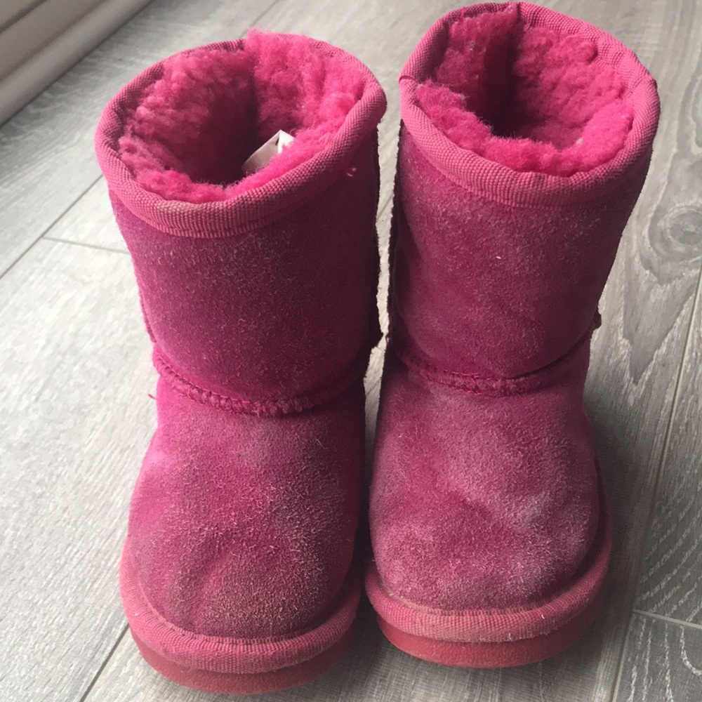 Ugh boots Size 26